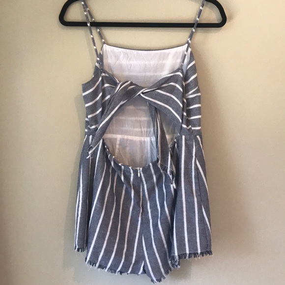 American Threads Romper - Picture 2 of 2